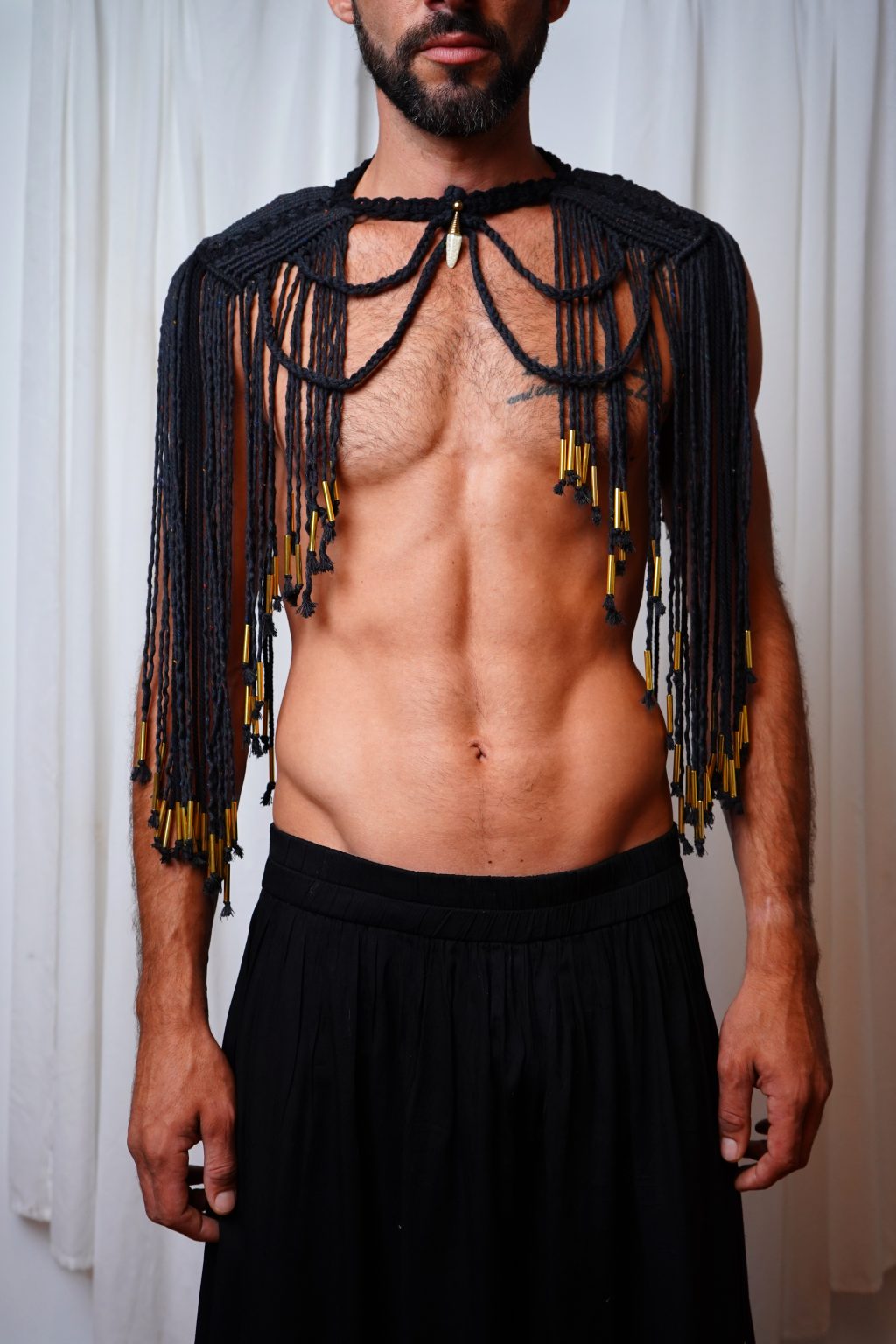 Aarde Shoulder Pads Black