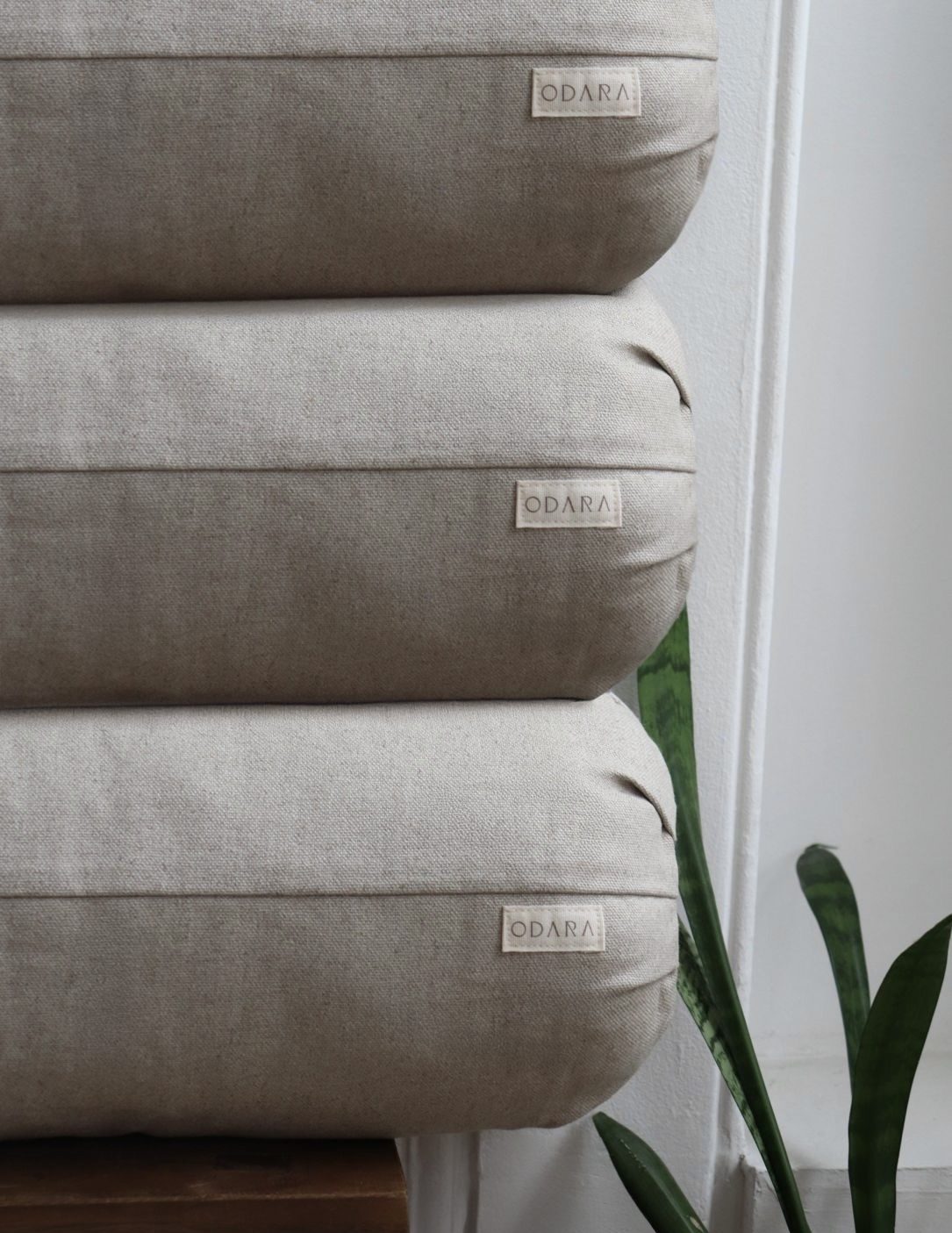 Box 3x Odara Bolster