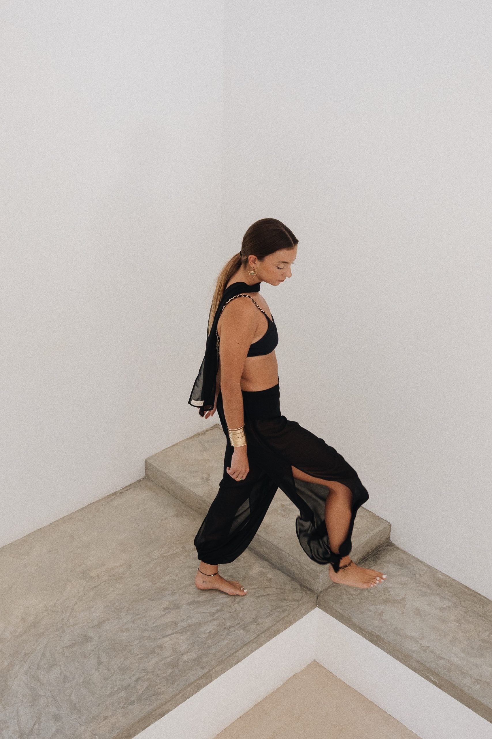 Essentials Flowy Pants - Black