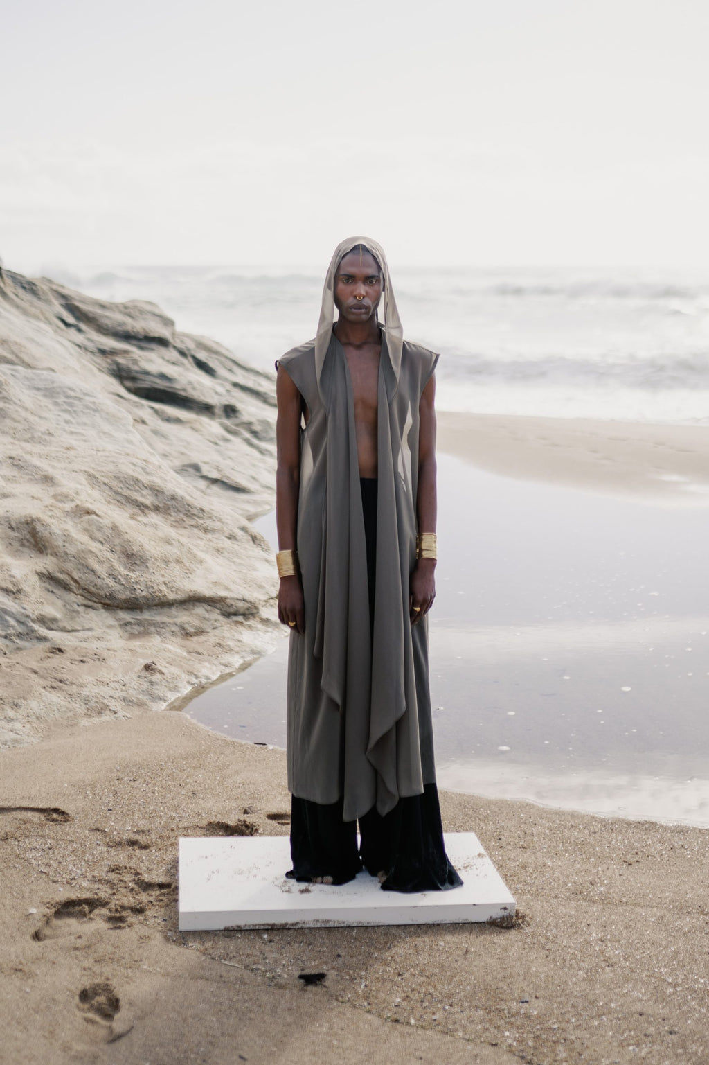 Shelter | Green Long Hooded Vest