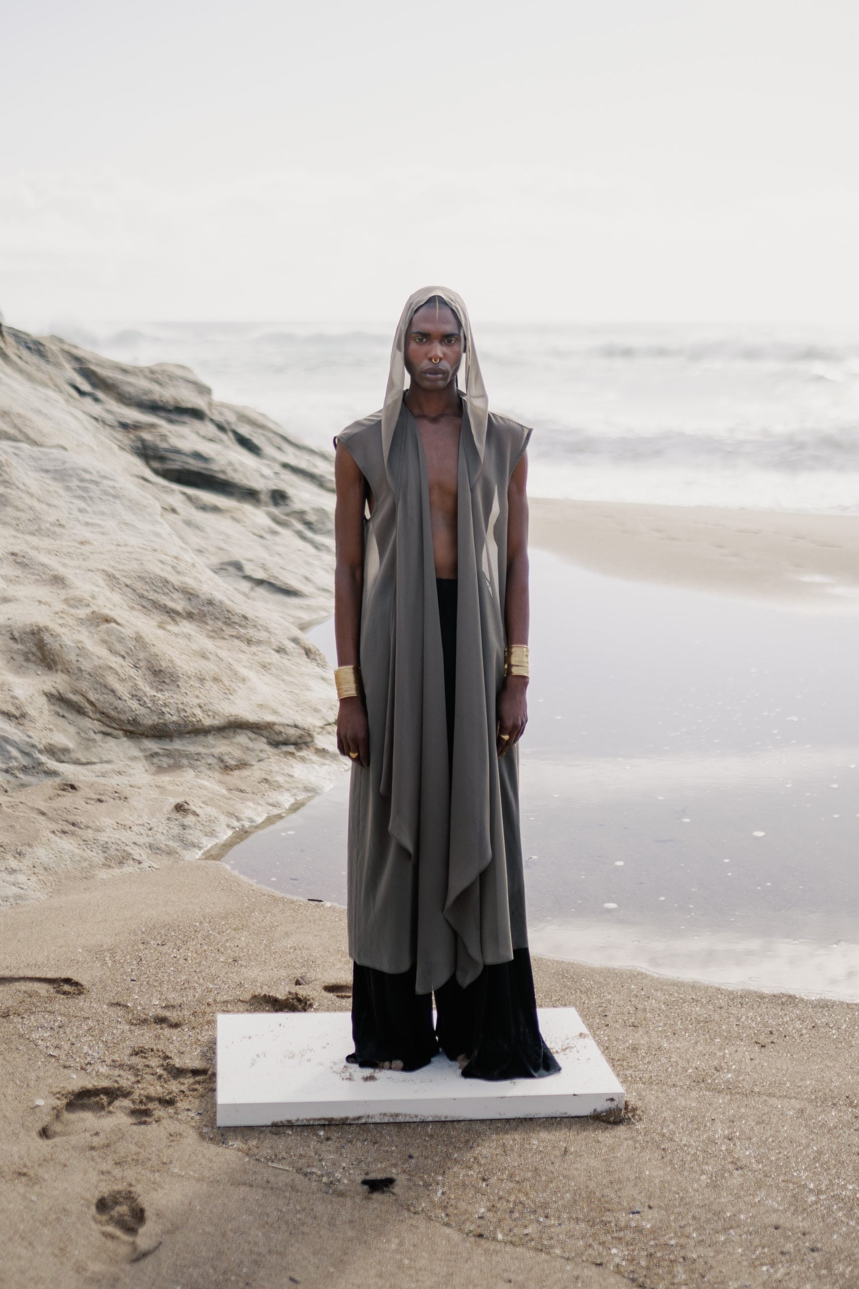 Shelter | Green Long Hooded Vest