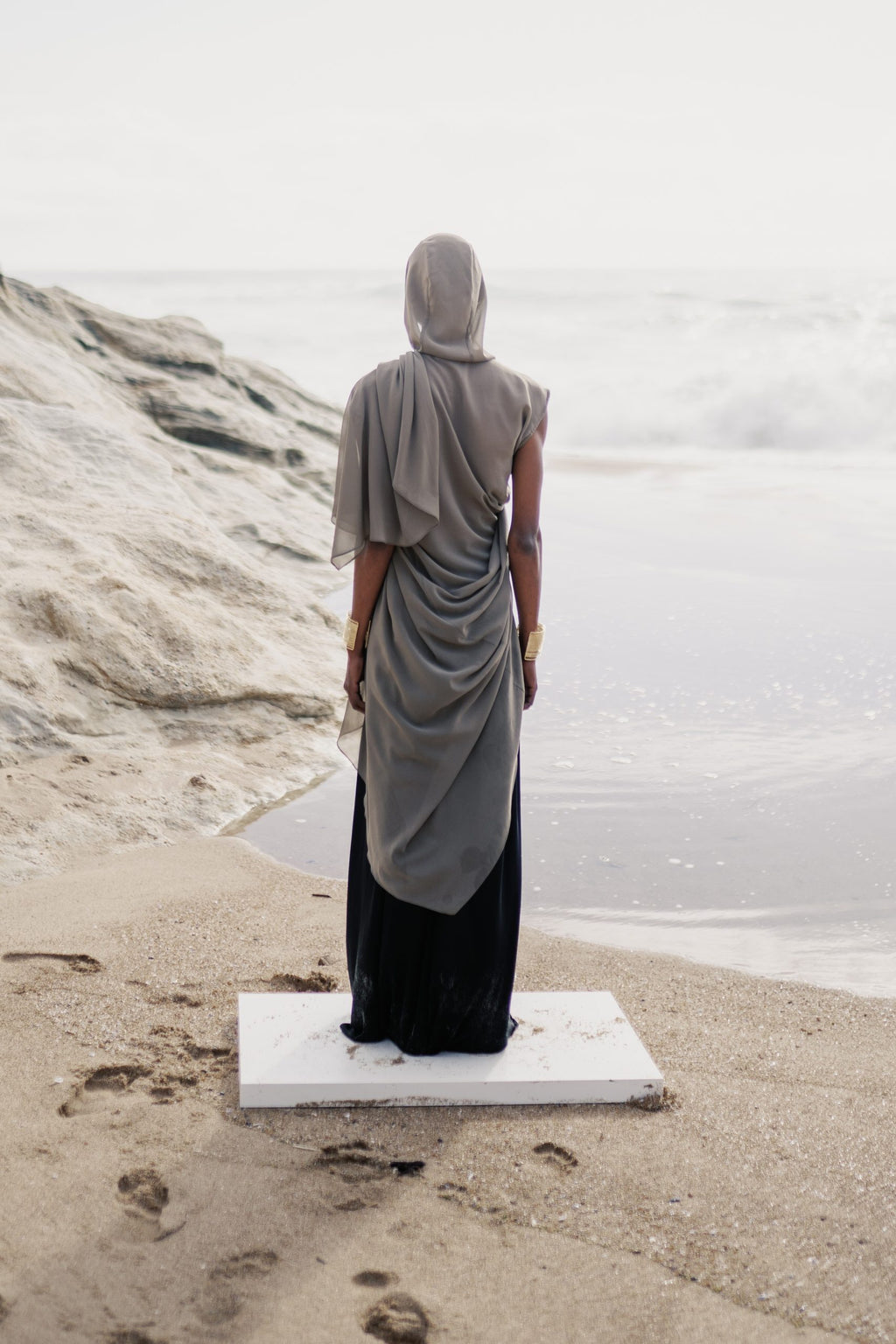 Shelter | Green Long Hooded Vest